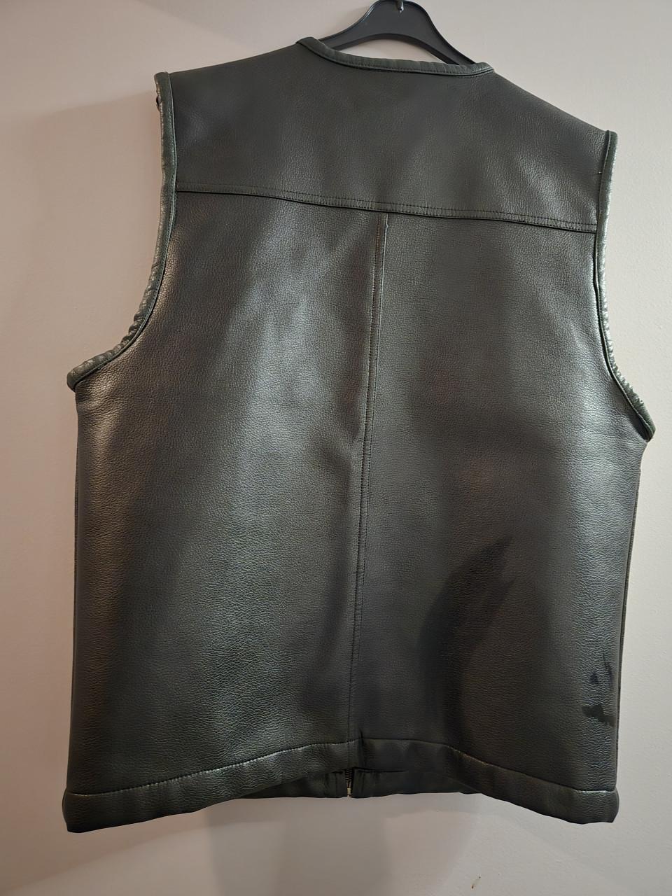 Leren gilet of motorvest van het merk Patented Basics Esquire Maat S