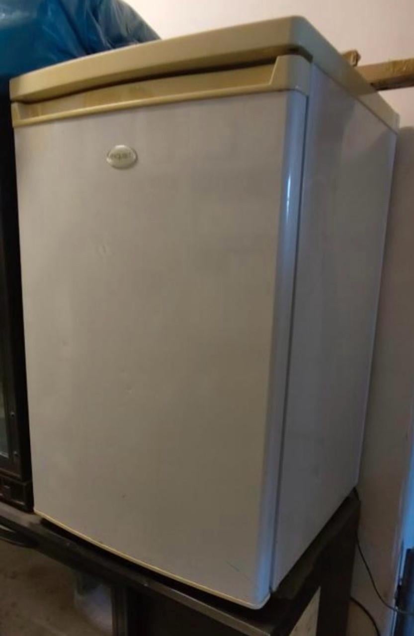 Tafelmodel koelkast met vriesvakje