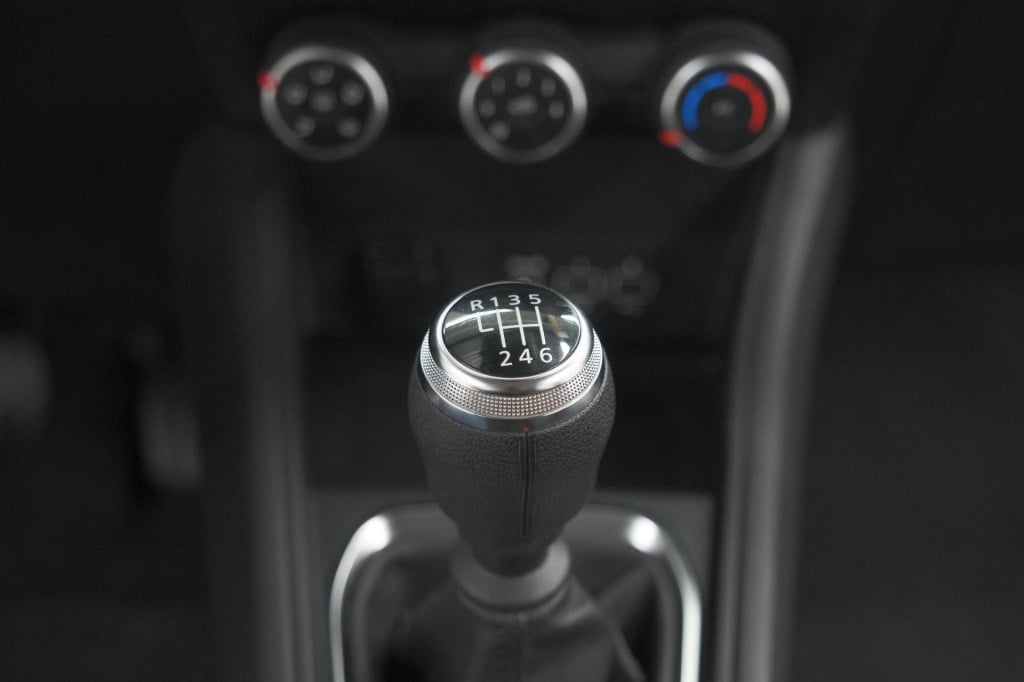 Renault Captur tce 90 zen | camera | apple carplay | parkeersensoren | navi