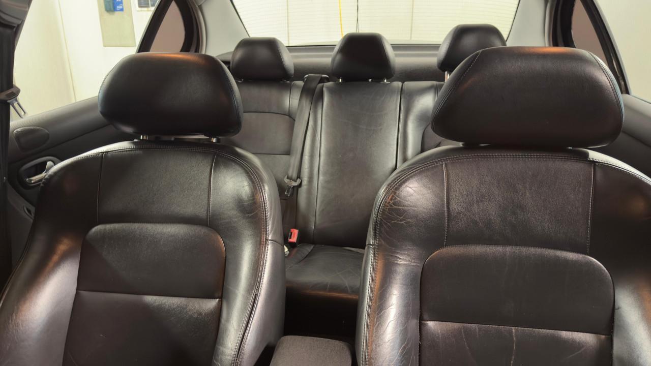 Seat Toledo 2.3 liter V5