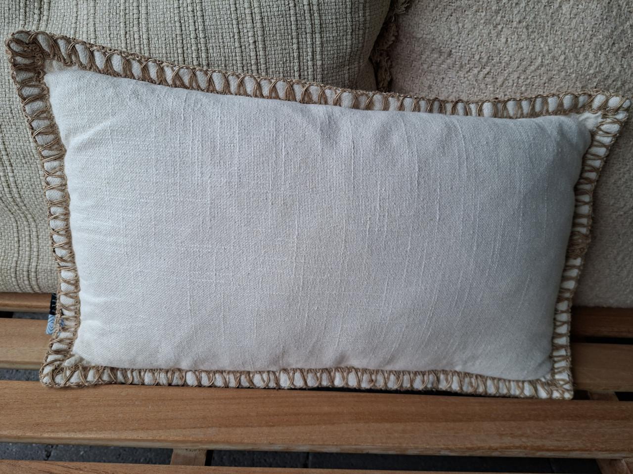 Mooie lichte kussens van merk Lime Light