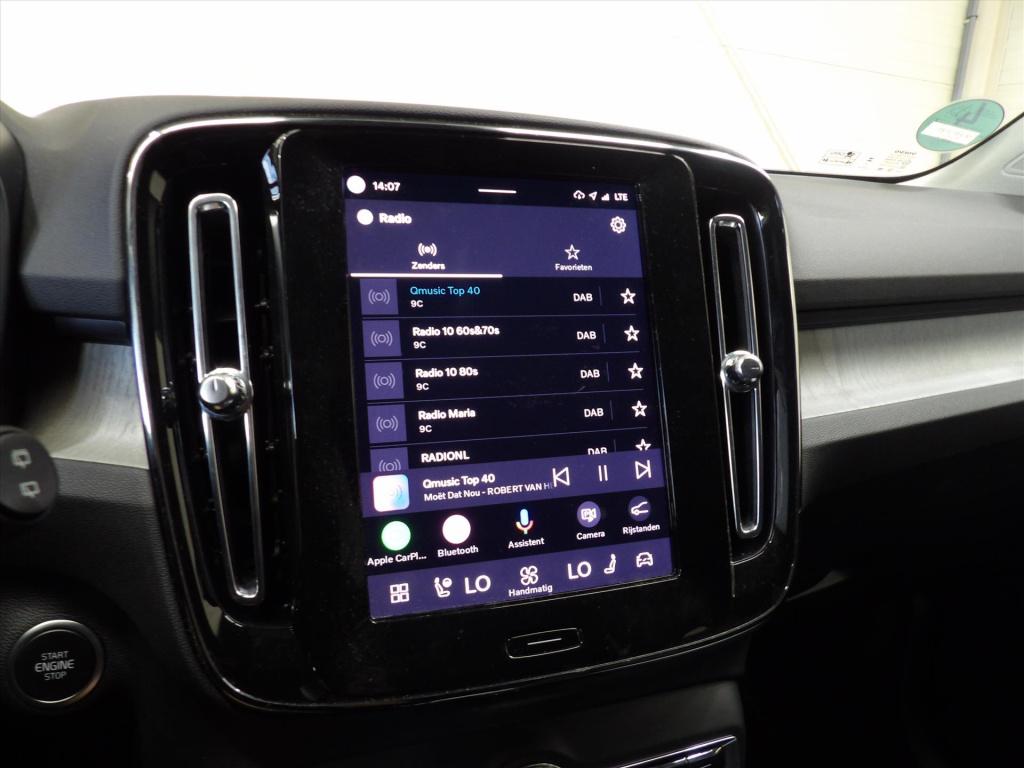 Volvo XC40 b4 197pk mild hybrid aut plus dark