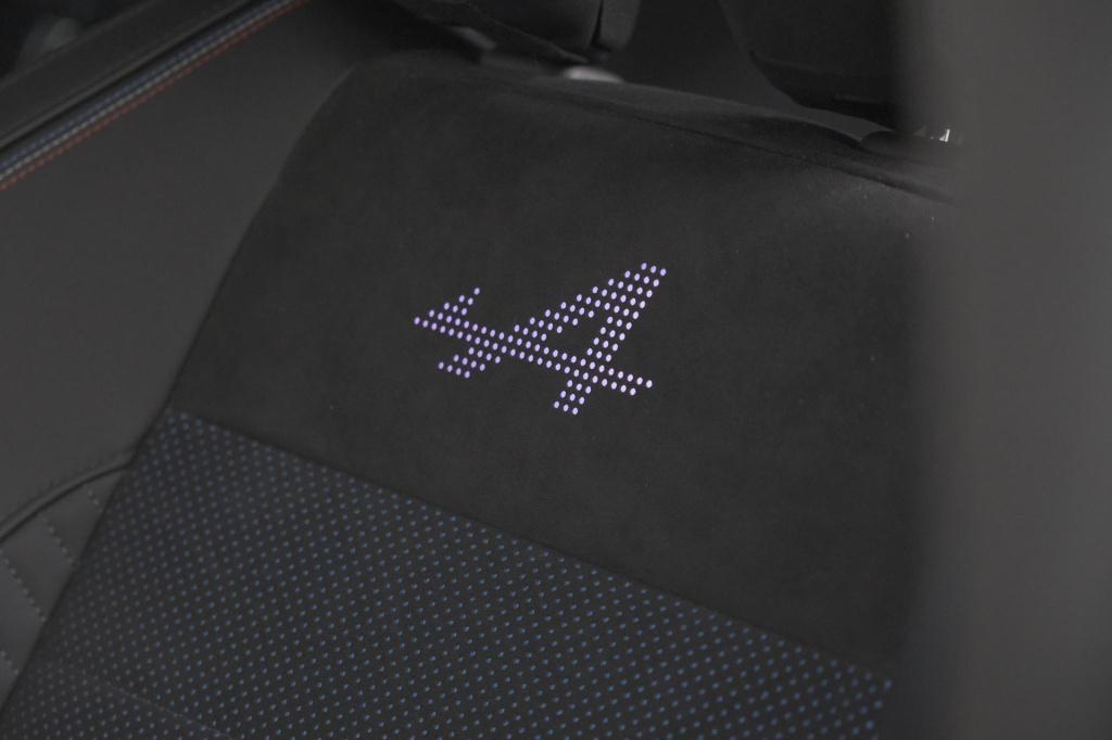 Renault Rafale 1.2 e-tech 4x4 plug-in hybrid 300 esprit alpine | 360 camera