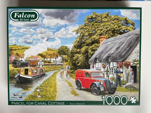 Falcon puzzel: Parcel for canal cottage 11299