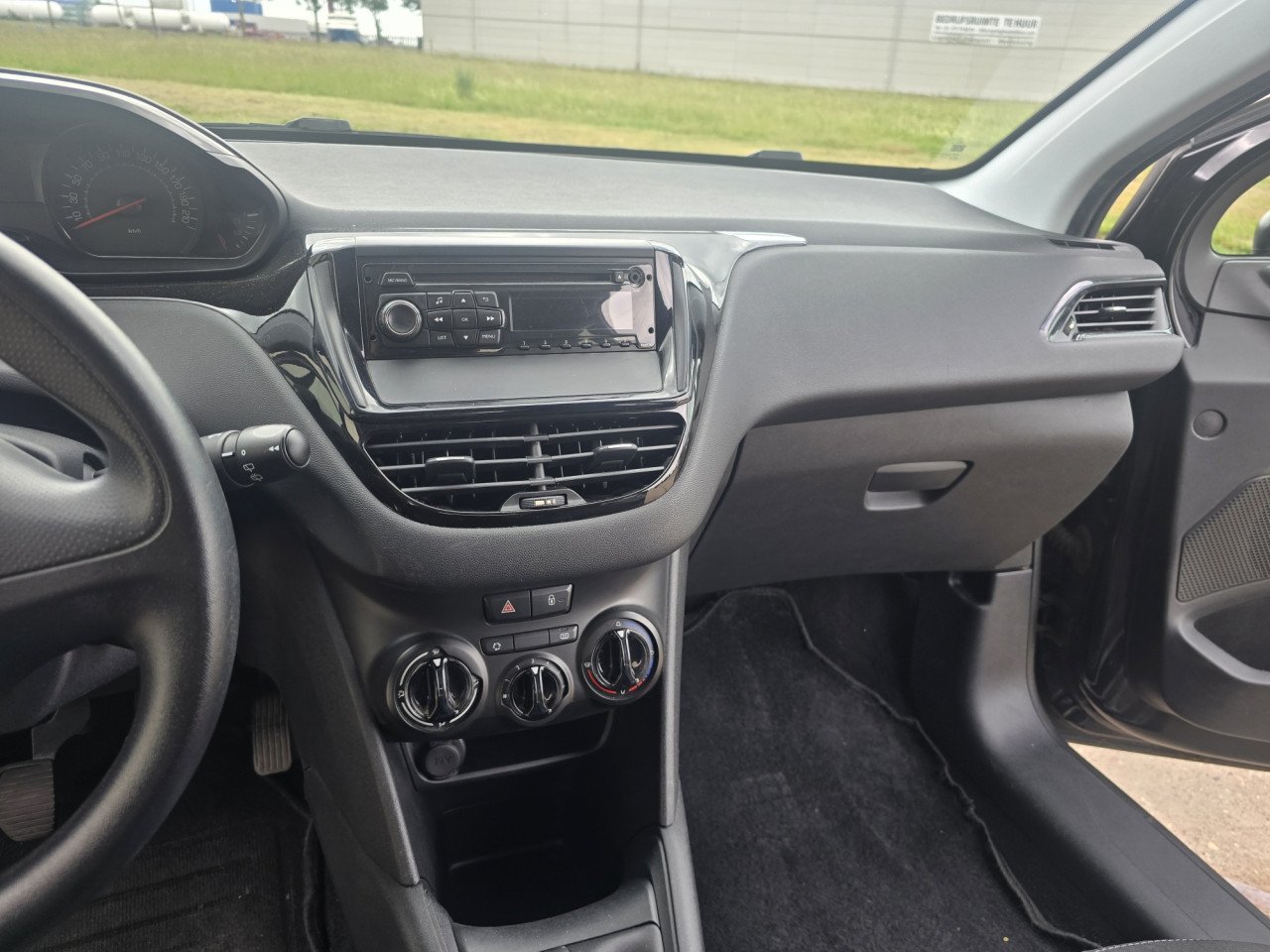 Peugeot 208 1.2 VTi Access [Apk/onderhoud/garantie]