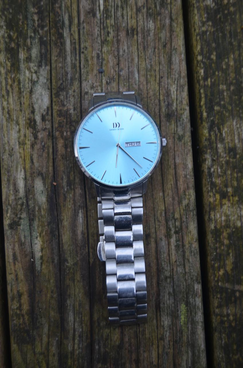 Diverse herenhorloges werking onbekend. (+ 1 armband)