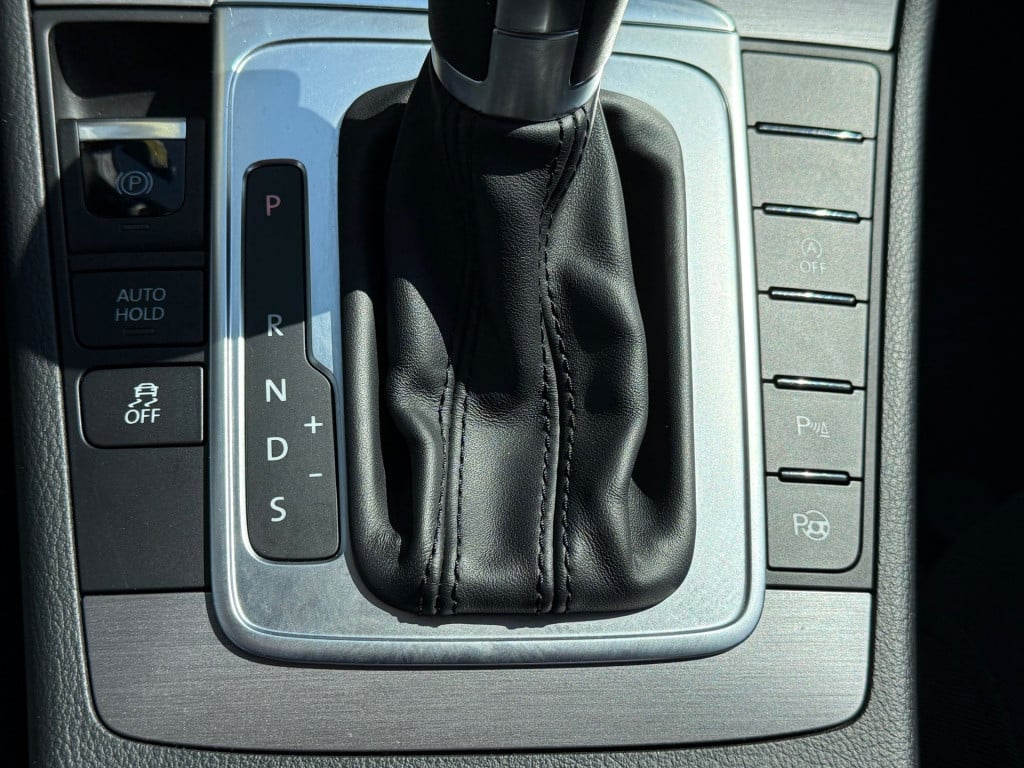 Volkswagen Passat variant 1.4 tsi comfortline executive edition