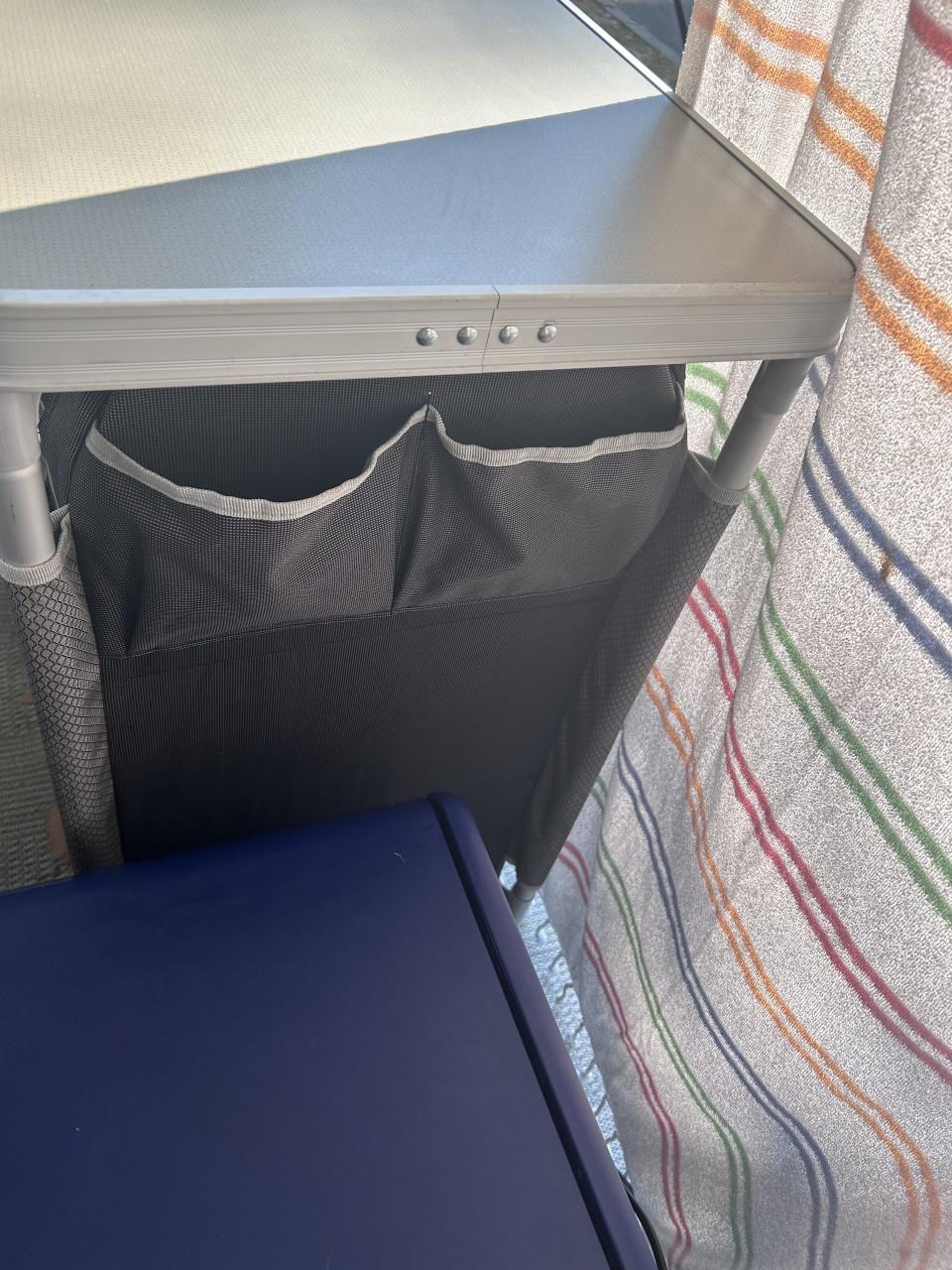 Camping kast in goede staat