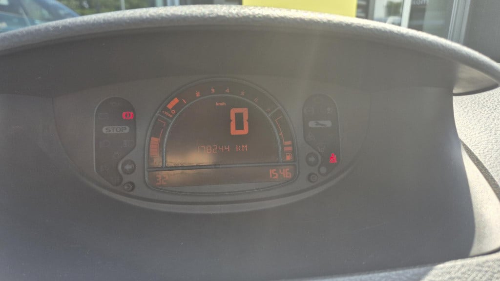 Renault Modus 1.2-16v dynamique comfort airco, cruise control, trekhaak