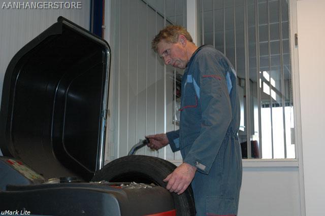 Heeft u onderdelen voor uw aanhangwagen nodig ?