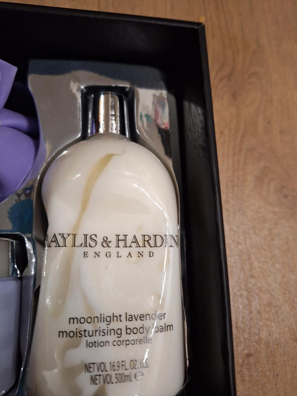 Baylis & Harding pakket