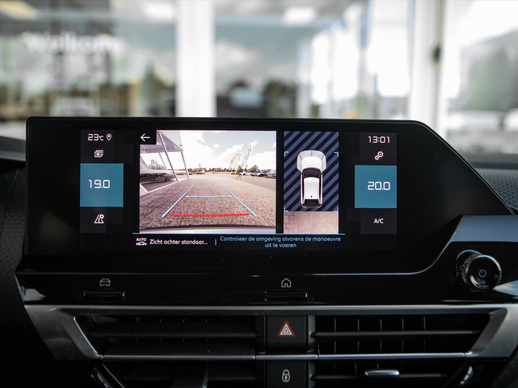 Citroen C4 1.2 puretech 130pk shine automaat | navigatie | hud | stoelverwa