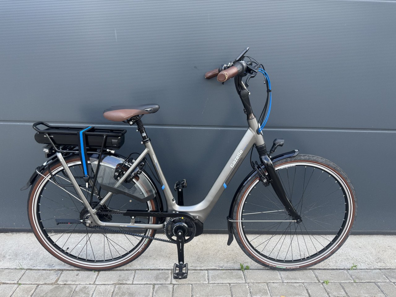 Gazelle Orange C330 middenmotor elektrische fiets 500WH BELT