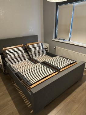 Tweepersoonsbed 160x210 met elektrische lattenbodems
