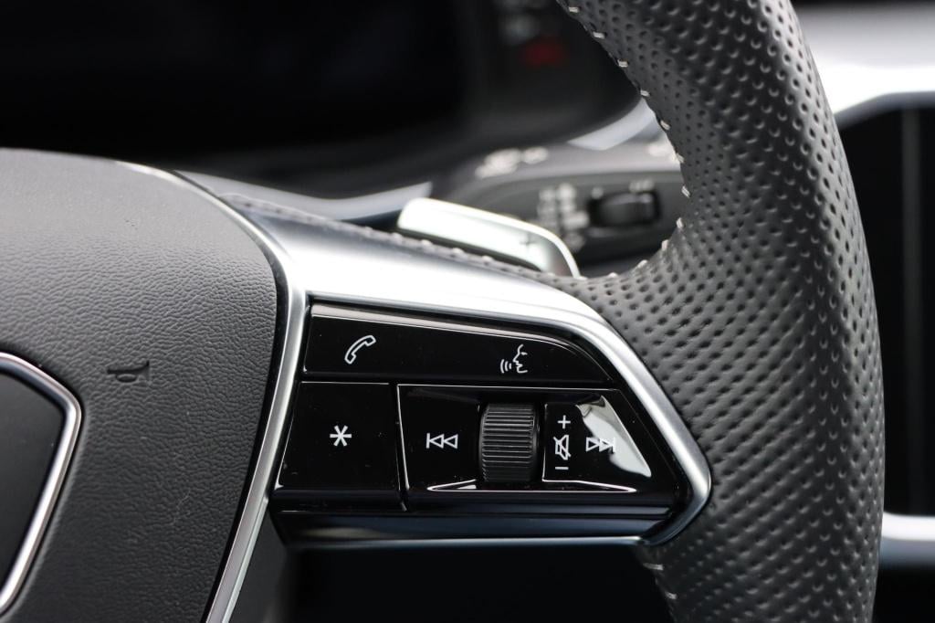 Audi A6 avant 55 tfsi e quattro competition 367pk s tronic