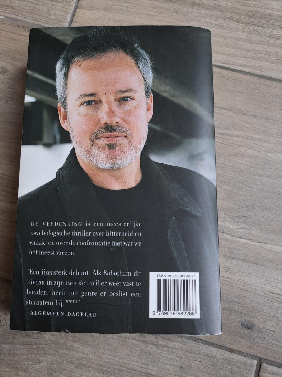 Thriller De verdenking van Michael Robotham