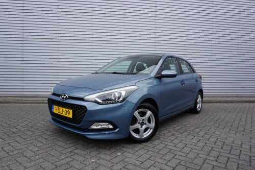 Hyundai I 20 1.2 hp i-motion airco / elektr/ ramen / cruise / lm velgen tre