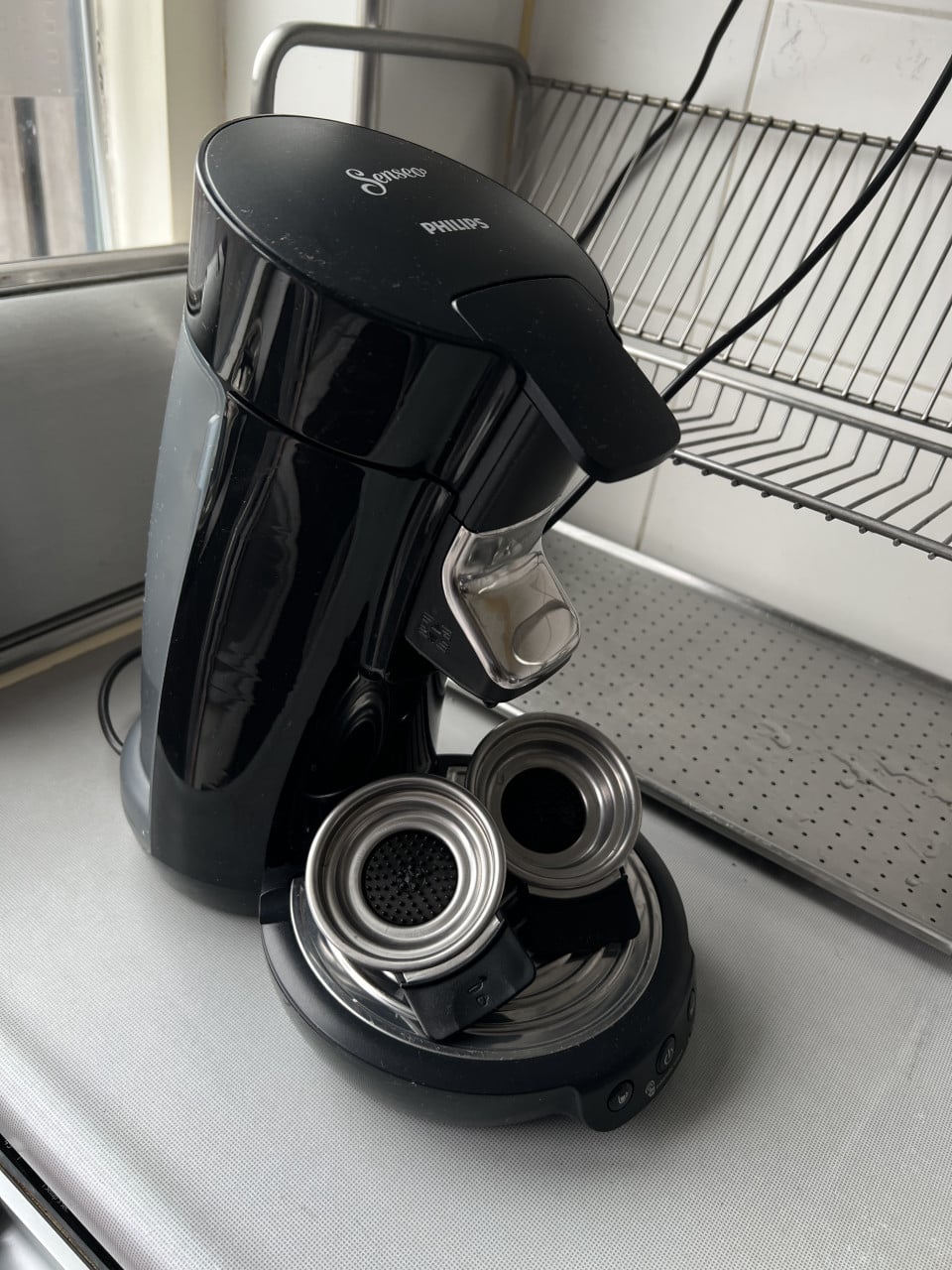 Zo goed als nieuw Philips Senseo Viva Cafe HD7825/60 Zwart winkelprijs €80