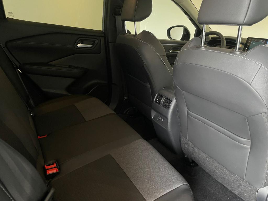 Nissan Qashqai 1.3 mhev xtronic n-connecta