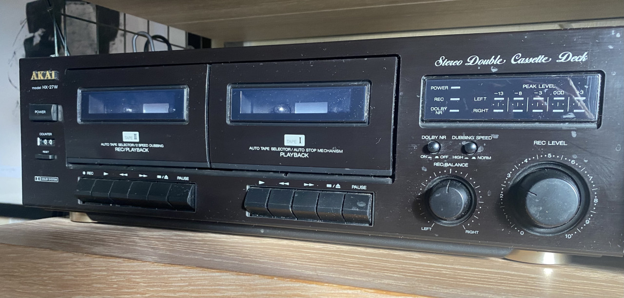 Akai dubbel cassettedeck
