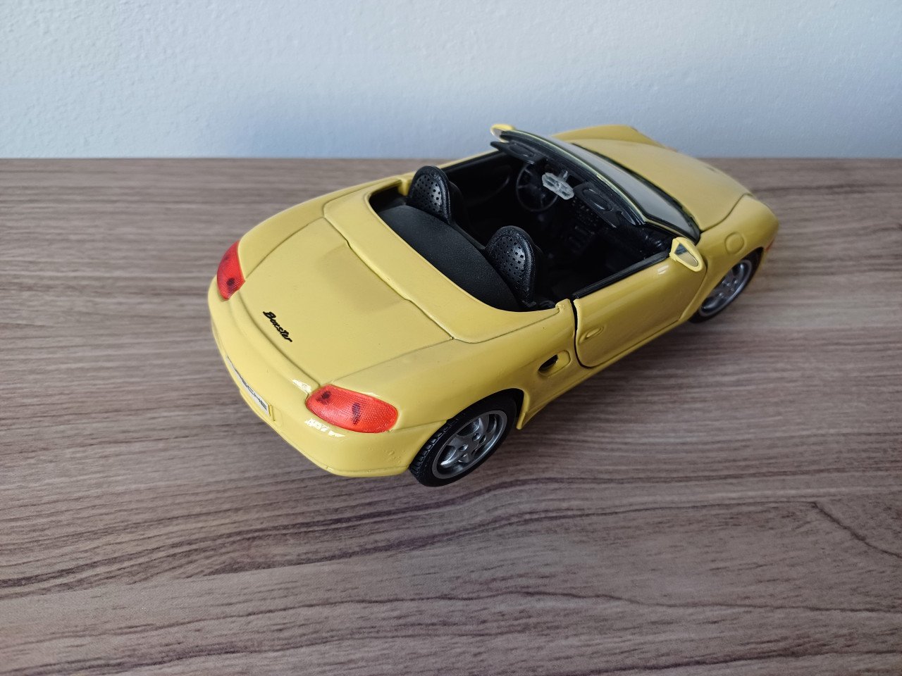 Porsche Boxter (1996) - Maisto 1:24