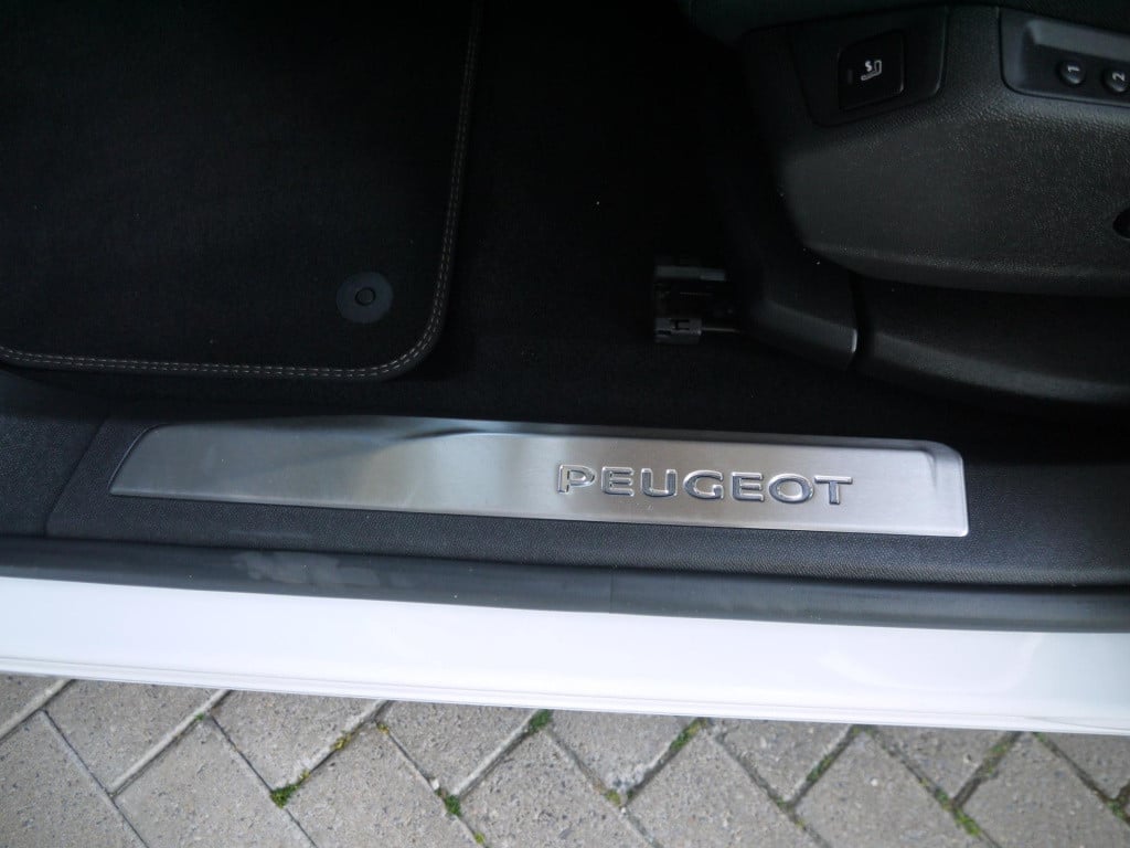 Peugeot 3008 1.6 hybrid4 300 gt|trekhaak|rijklaar