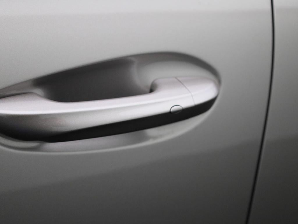 MG Hs phev 1.5 272pk aut. luxury | leder | camera | carplay | adaptieve cru
