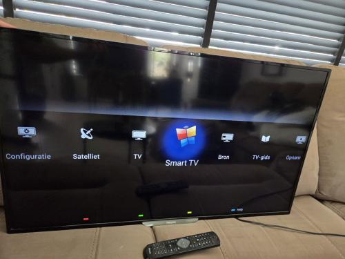 Philips 40 inch Full HD LED-televisie