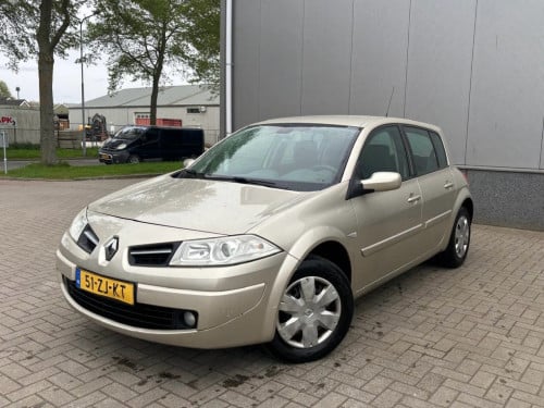 Renault Megane 1.6-16V Business Automaat