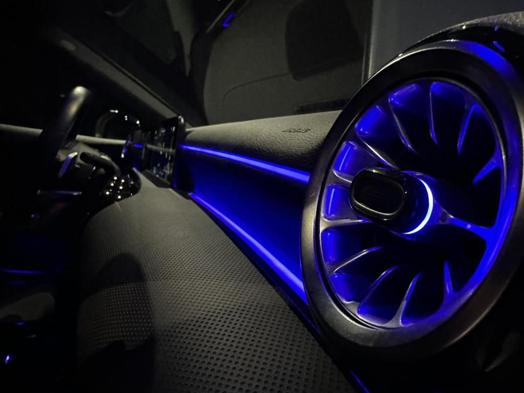 Mercedes-Benz A-Klasse 180 premium plus amg *pano*sfeer*camera*appconnect*