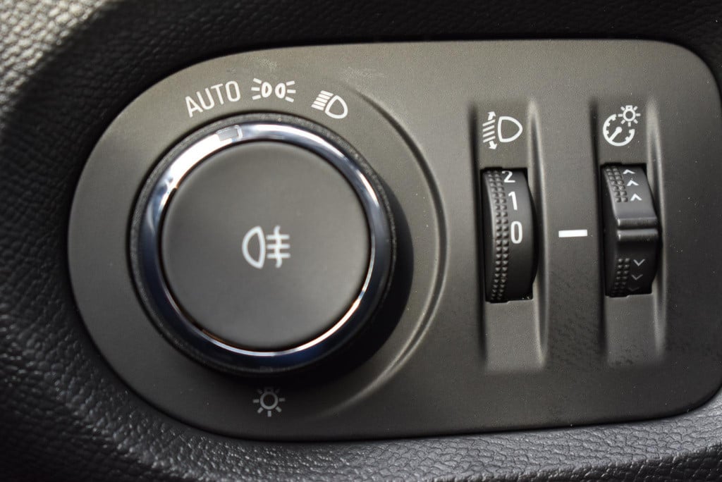 Opel Corsa 1.2 edition 75 pk | cruise| apple carplay/android auto | lmv | b