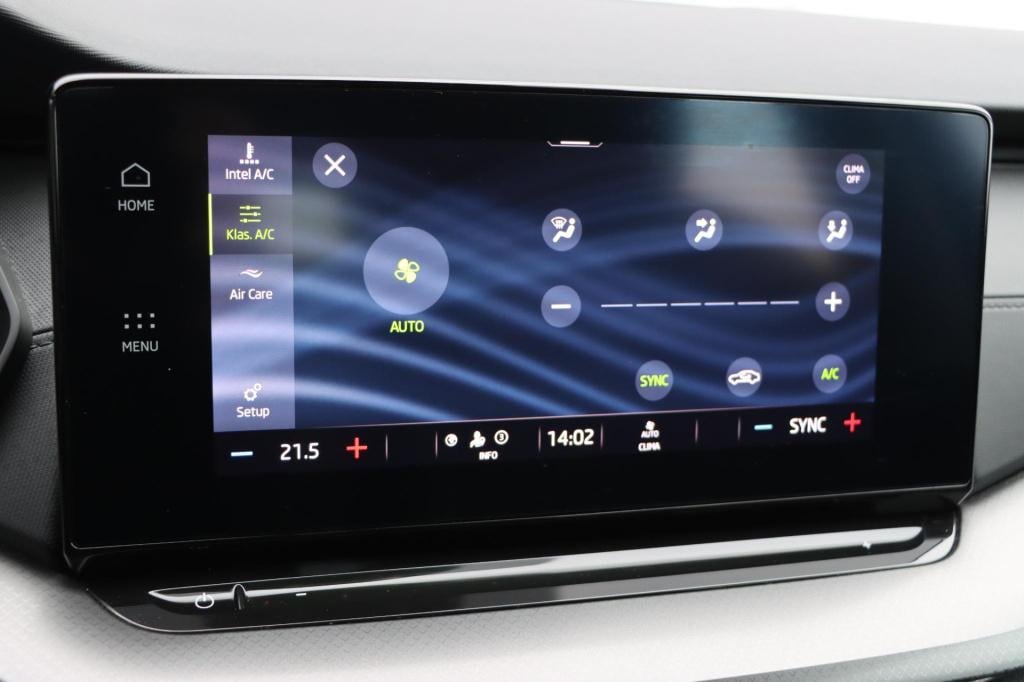 Skoda Octavia combi 1.0 tsi | ambition | 110pk | adaptive | carplay | senso