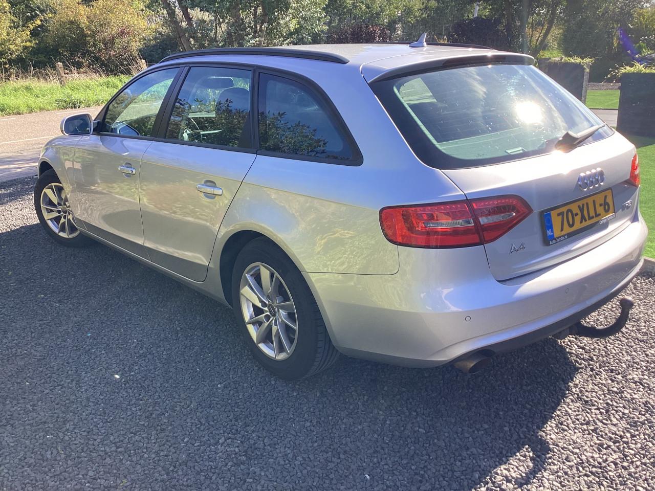 Audi A4 1.8 TFSI, Zilvergrijs Met, 2012, Autom, Airco, Alu velgen, izgst