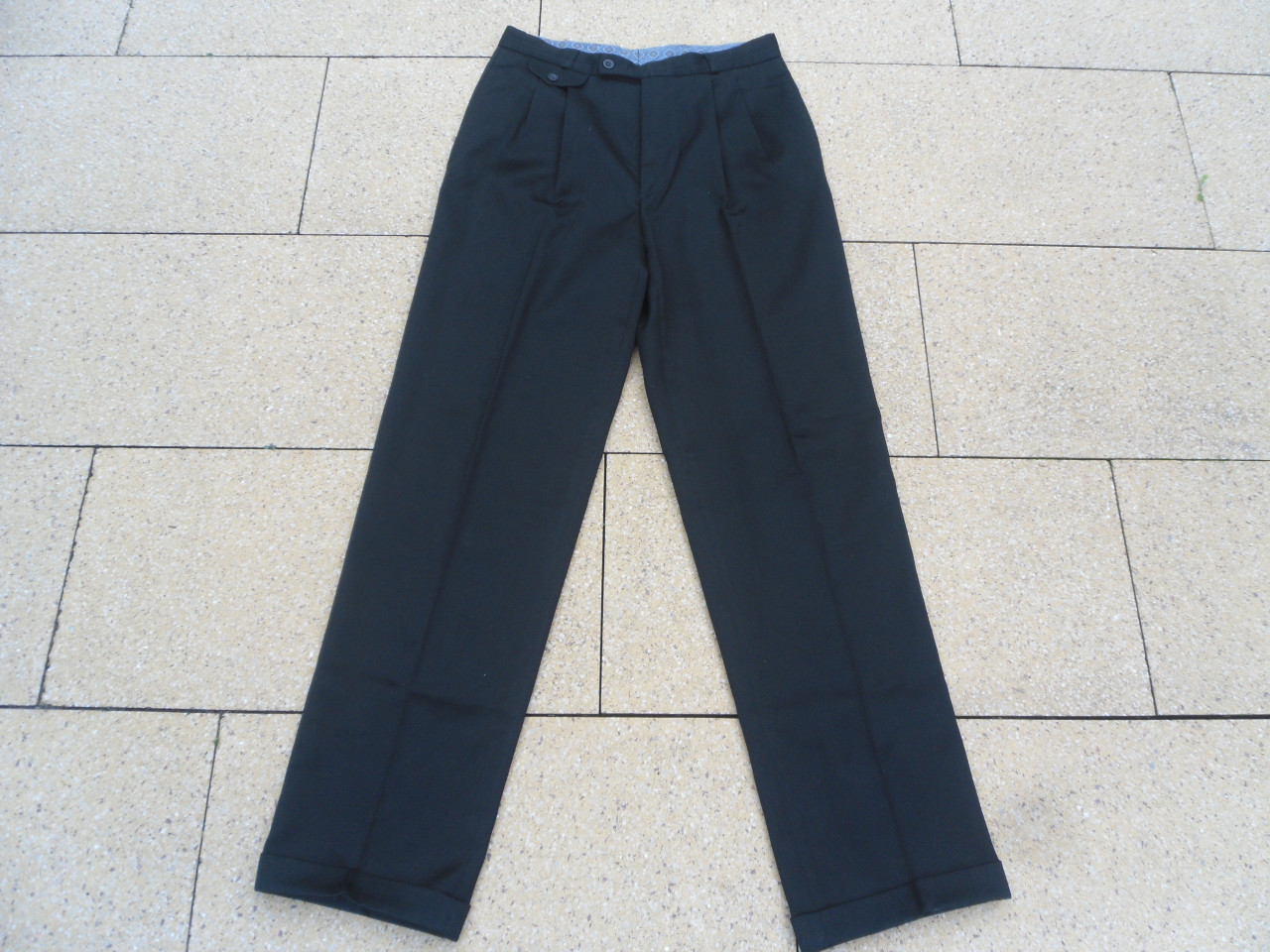2 X ZWARTE HEREN PANTALON MAAT 49 EN 54