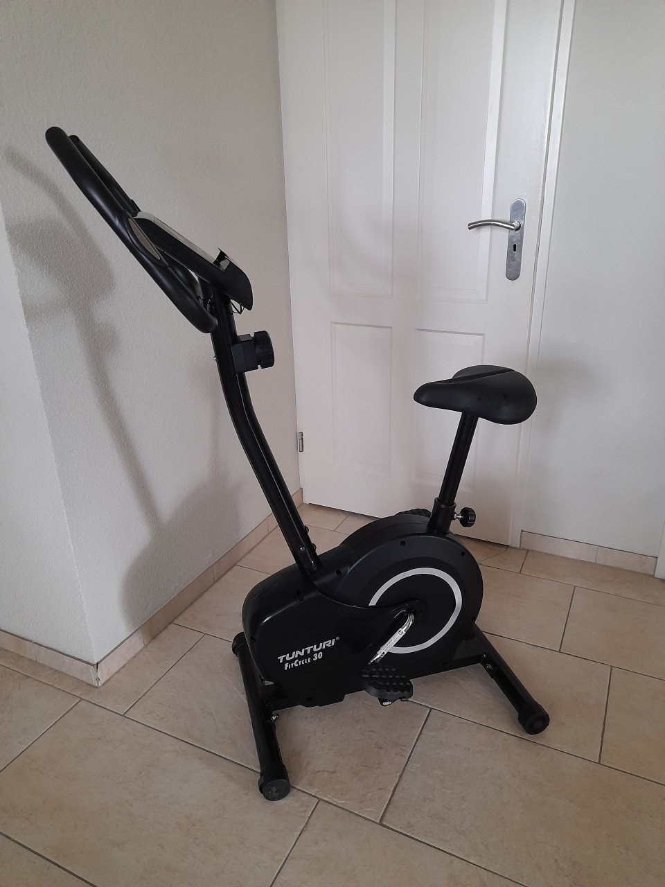 Tunturi Hometrainer (werkt naar behoren ) in goede staat !