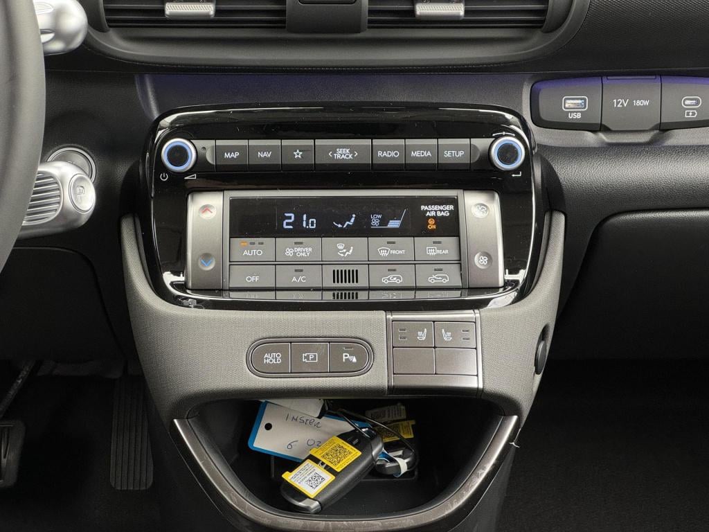 Hyundai Inster pulse 49 kwh winter pack