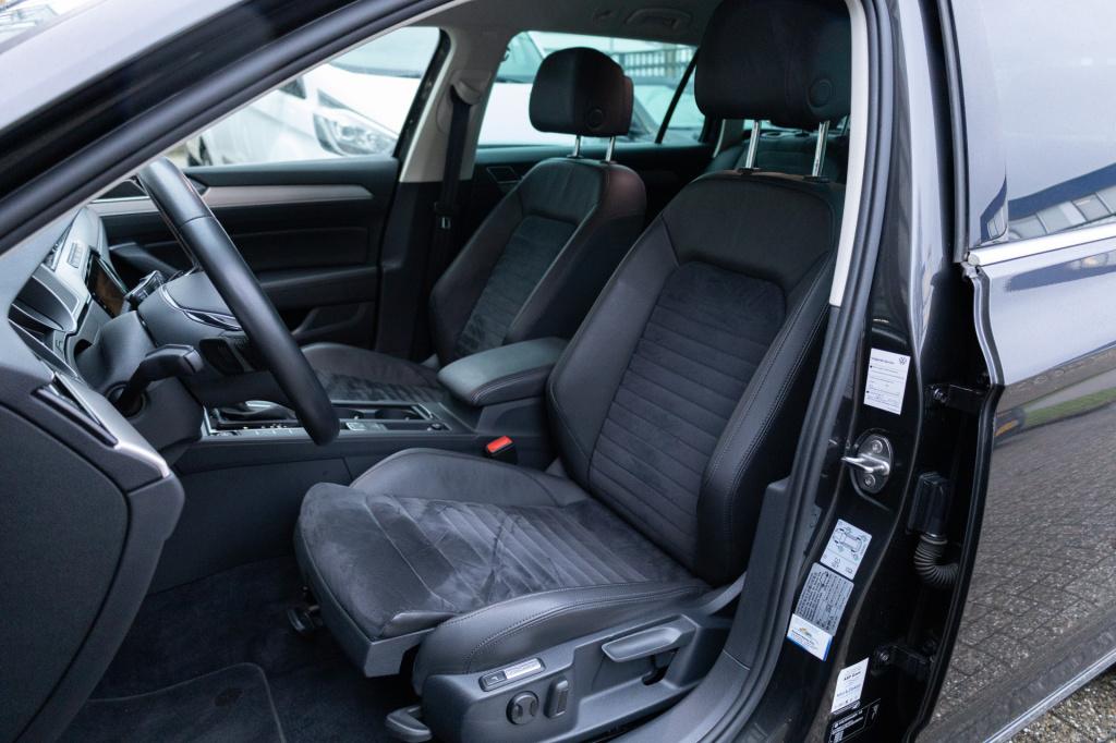 Volkswagen Passat variant 1.8 tsi highline 180 pk nav i trekhaak i acc i ap