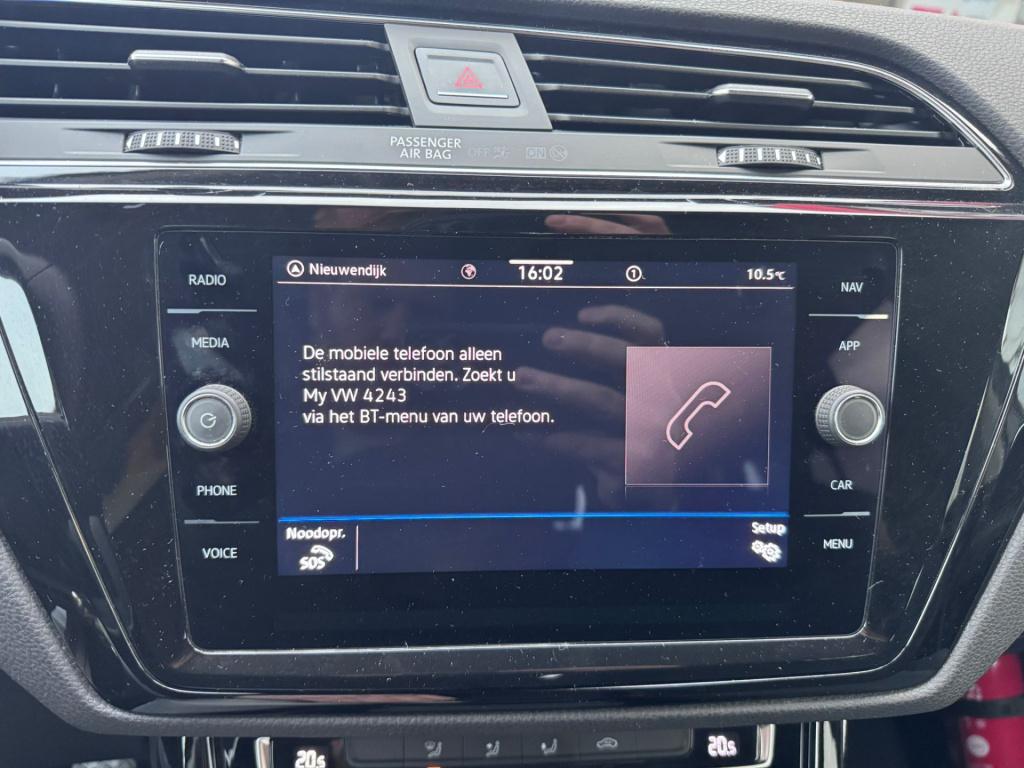 Volkswagen Touran 1.5 tsi highline