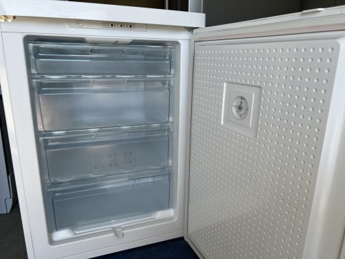 Bosch tafelmodel vriezer A++ klasse 85x60 cm vrieskast inhoud 120 liter