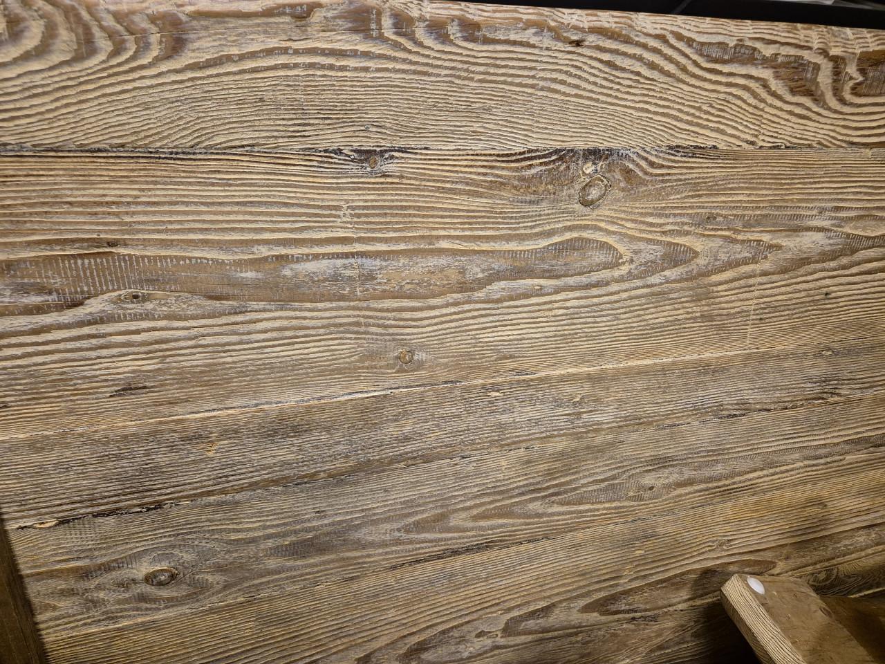 Robuste landelijke tafel