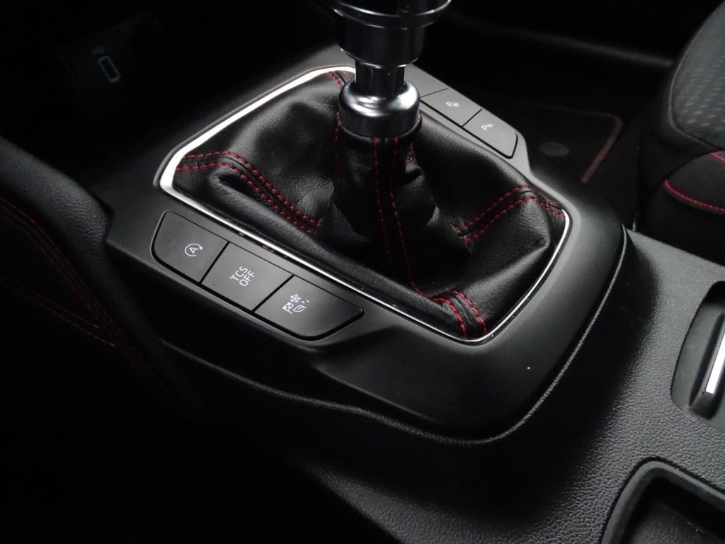 Ford Focus wagon 1.0 ecoboost st line business | led | camera | apple carpl