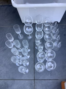 Rommelmarktspullen glaswerk