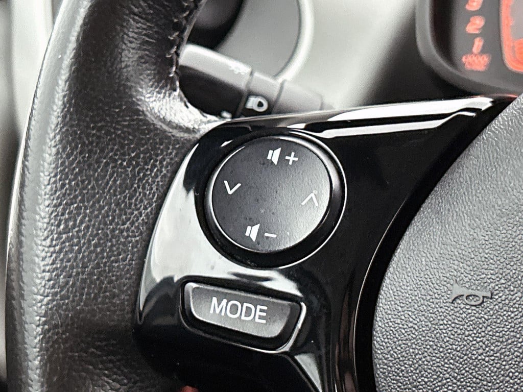 Peugeot 108 1.0 e-vti allure | airco | bluetooth