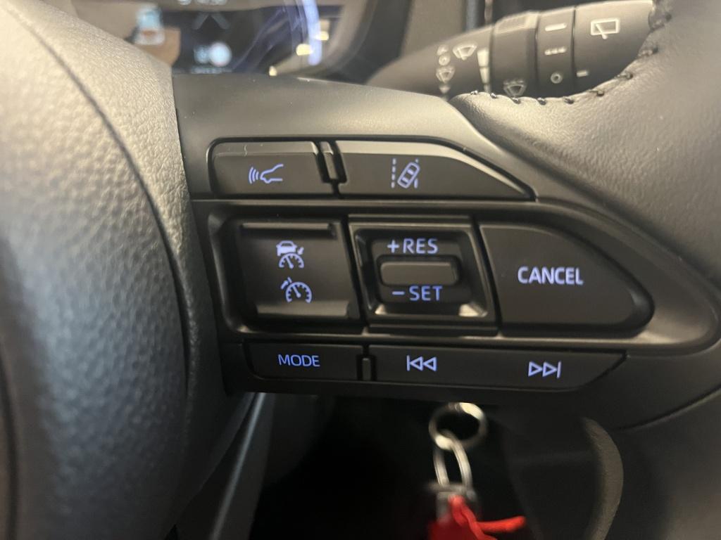 Toyota Aygo X 1.0 vvt-i mt play