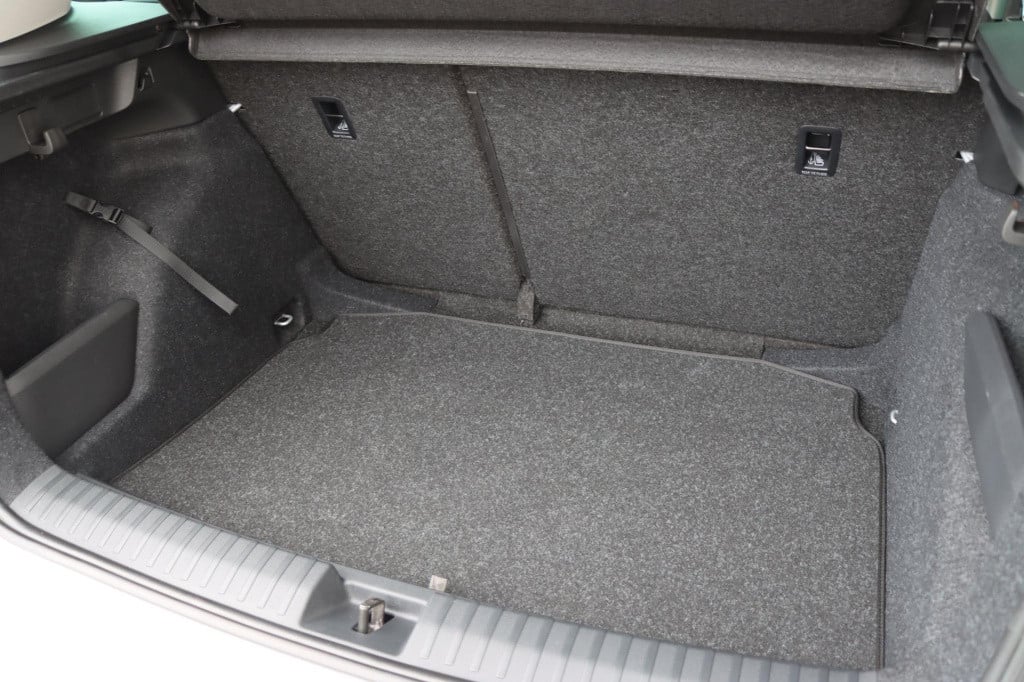 Skoda Kamiq 1.0 tsi business edition