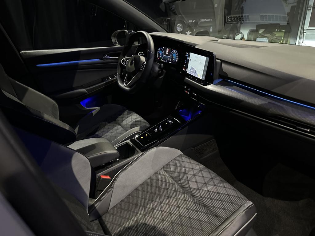 Volkswagen Golf 1.5 etsi r-line business *pano*camera*navi*appconnect*