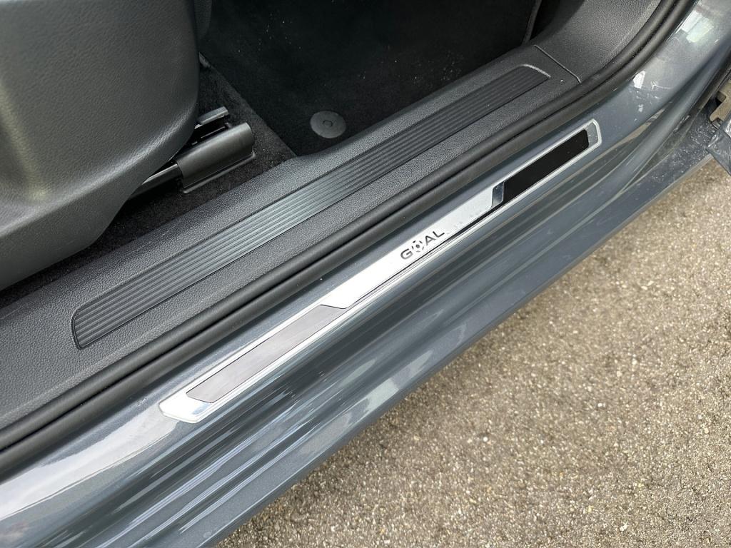 Volkswagen Touran 1.5 tsi 150pk dsg goal 7-persoons | trekhaak | dode hoek 