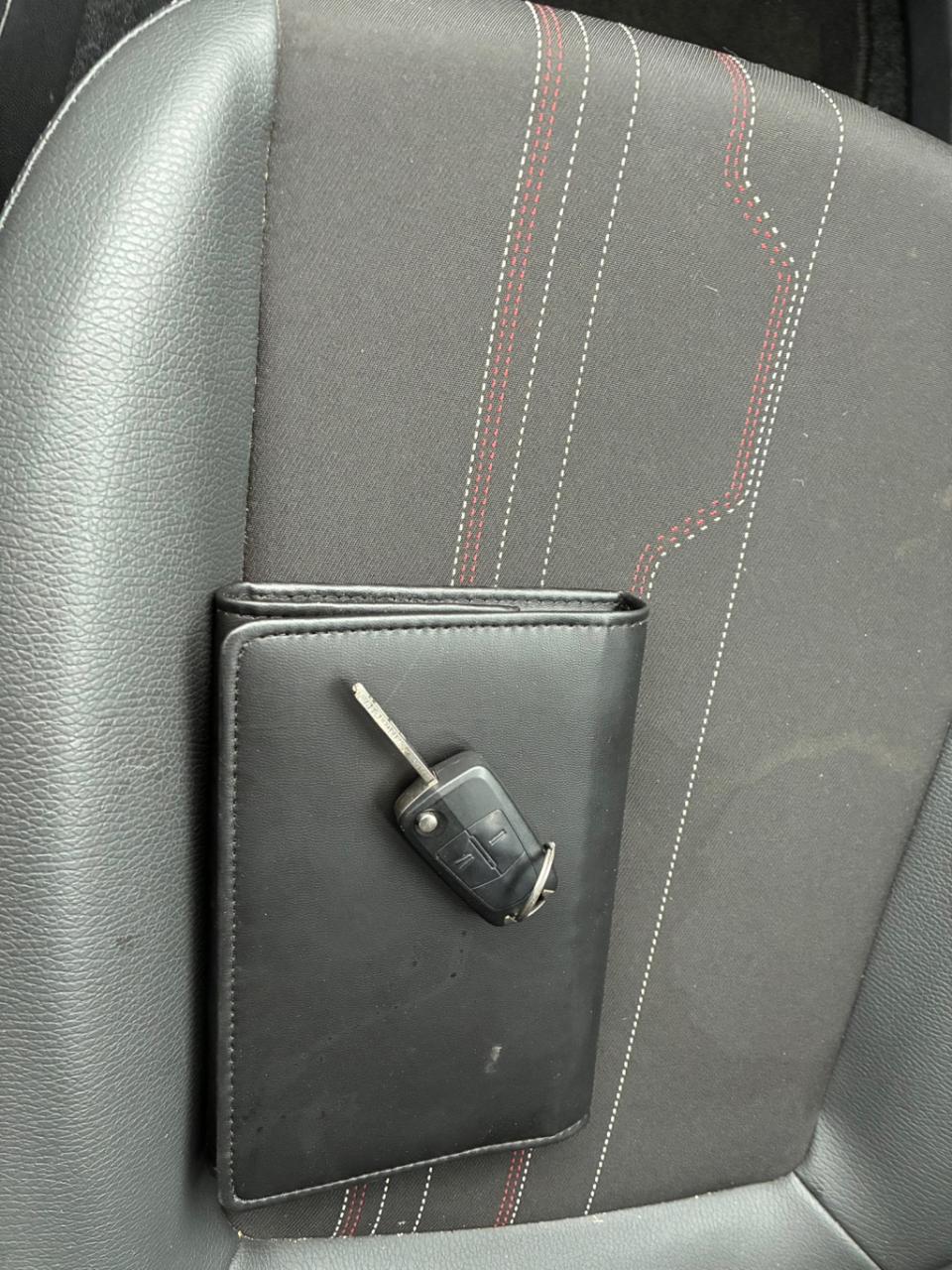 Opel Corsa 1.4-16v cosmo