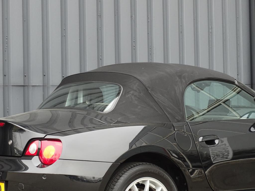 BMW Z4 roadster 2.2i s automaat | leder