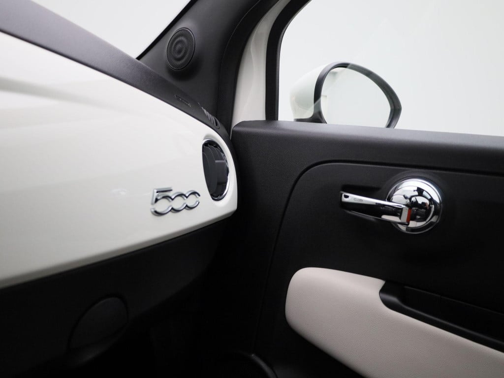 Fiat 500 1.0 hybrid dolcevita | lmv | panorama dak | bluetooth | airco | pa